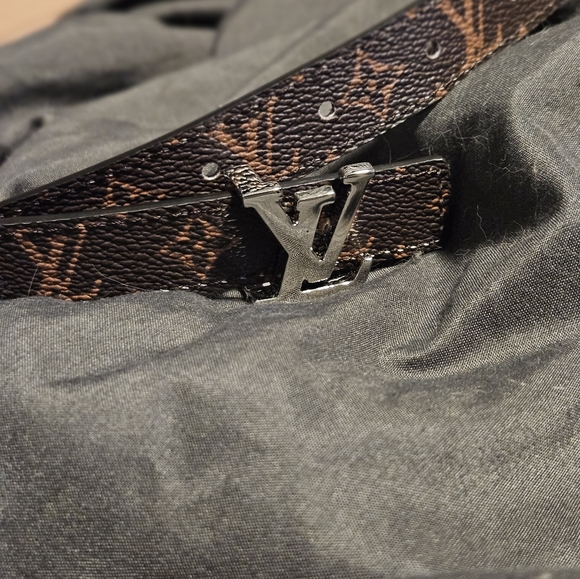 Louis Vuitton Belt Authentic - Picture 5 of 6